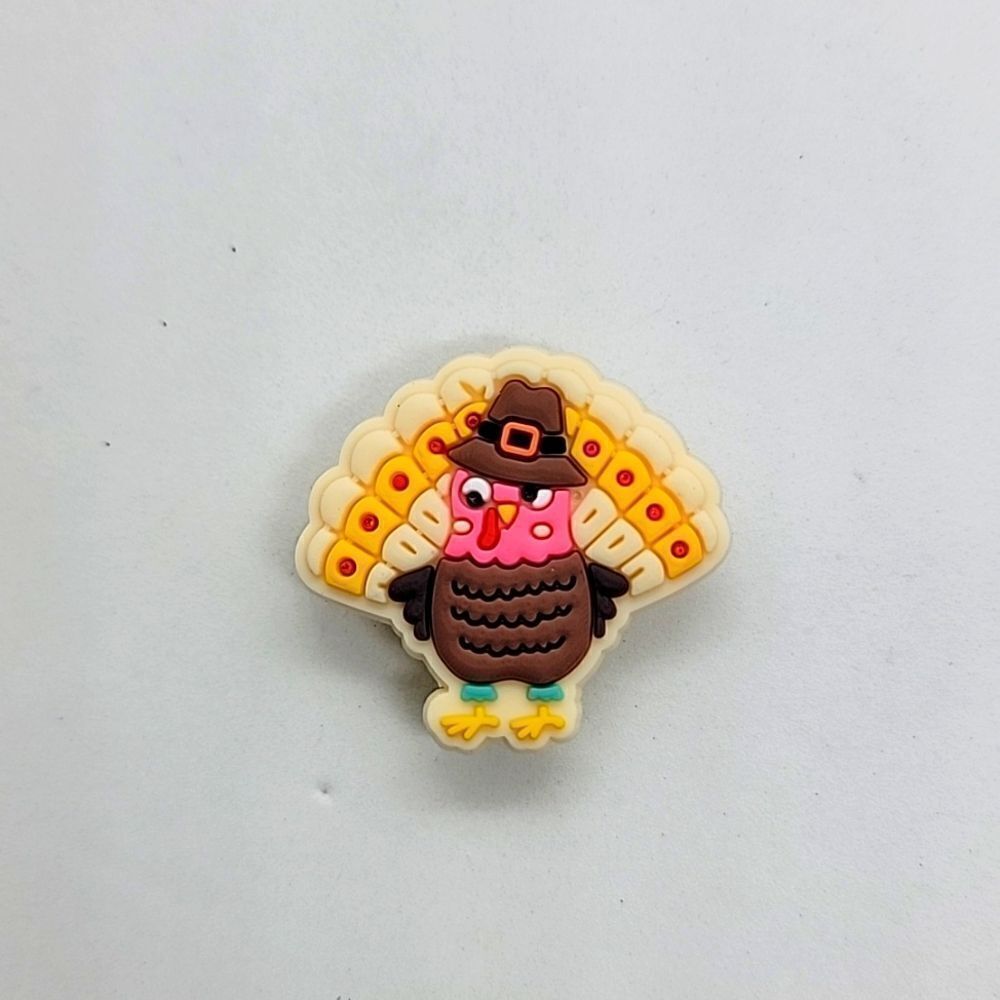 🎈5/$10🎈 PATCHES..CROC CHARMS.. Thanksgiving.. turkey.. fall..